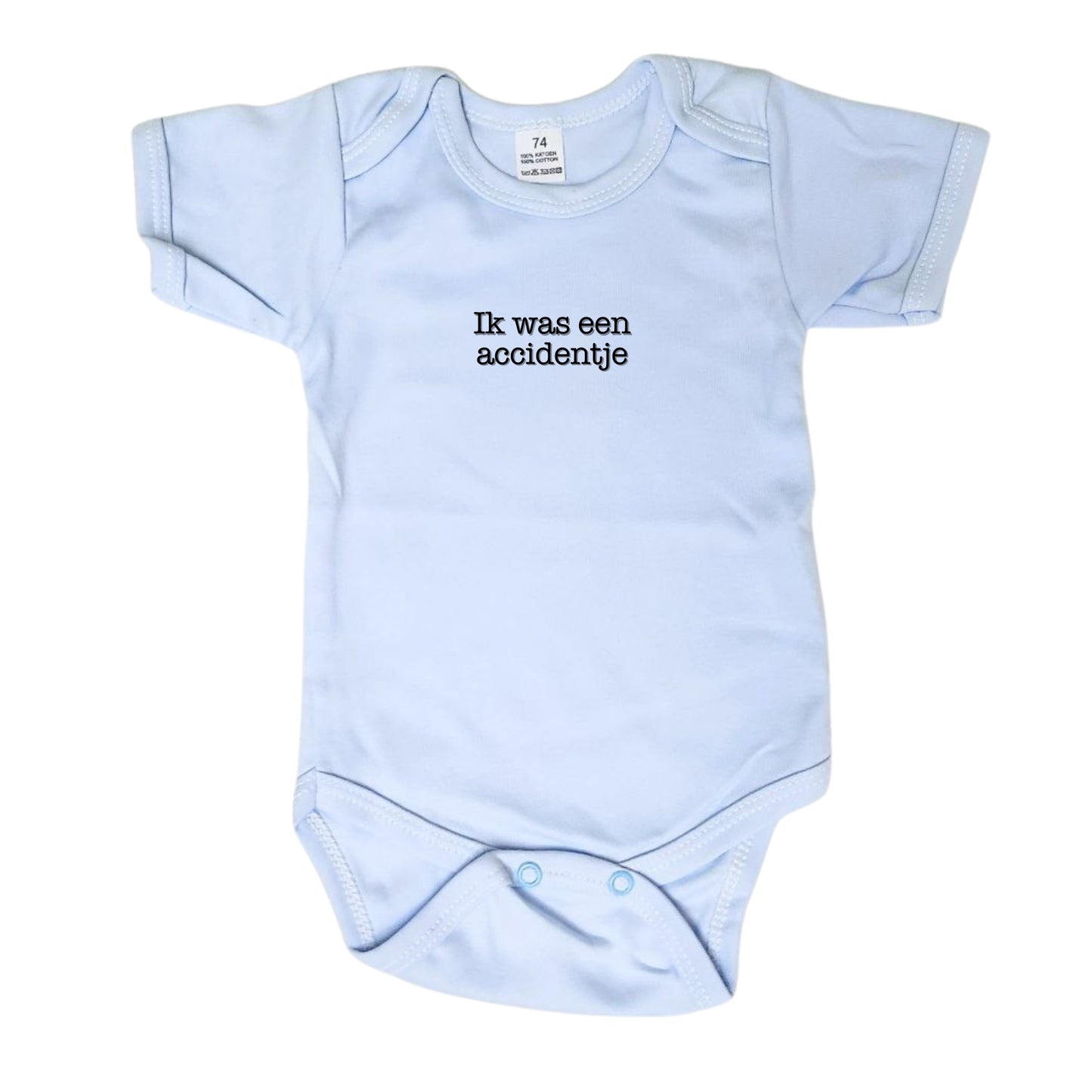 Blauwe babybody met opschrift. Leuk als babycadeau!