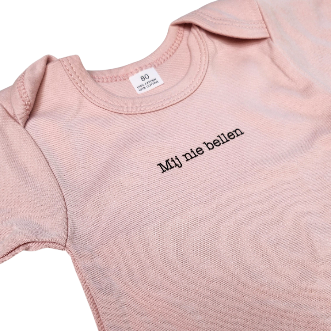 Roze body voor baby's met als grappig opschrift 'mij nie bellen'. Leuk als kraamcadeau